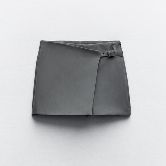 NWT Grey Buckle Zara Asymmetric Skort - Picture 1 of 4